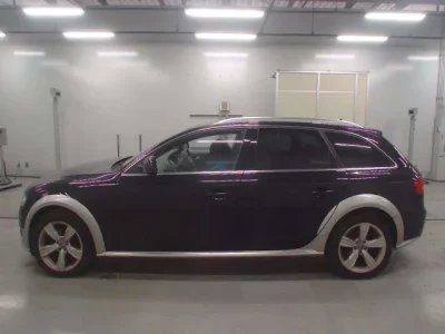 Audi A4  с аукциона в Японии