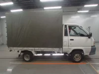 Toyota TOWN ACE TRUCK лот № 10206 оценка 3  с аукциона в Японии 2