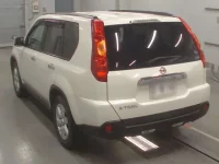 Nissan X-TRAIL лот № 10202 оценка 3.5  с аукциона в Японии 5