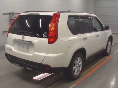 Nissan X-TRAIL  с аукциона в Японии