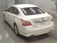 Nissan TEANA лот № 33129 оценка 4  с аукциона в Японии 5