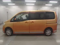 Nissan SERENA лот № 10226 оценка 3  с аукциона в Японии 3