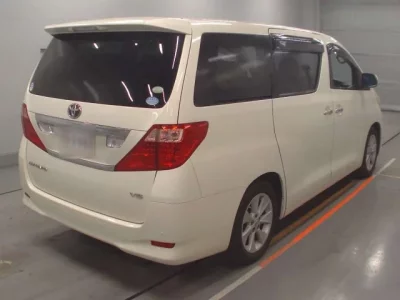 Toyota ALPHARD  с аукциона в Японии
