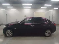 Nissan FUGA лот № 10264 оценка RA  с аукциона в Японии 3