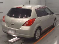 Nissan TIIDA лот № 10272 оценка 3.5  с аукциона в Японии 1