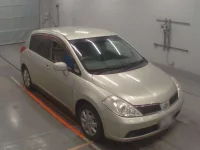 Nissan TIIDA лот № 10272 оценка 3.5  с аукциона в Японии 4