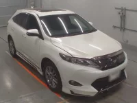 Toyota HARRIER лот № 30047 оценка 3.5  с аукциона в Японии 4