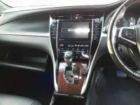 Toyota HARRIER лот № 30047 оценка 3.5  с аукциона в Японии 8