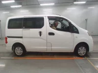Nissan NV200 лот № 10276 оценка 3  с аукциона в Японии 2