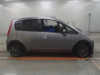 Mitsubishi COLT лот № 10283 оценка 4  с аукциона в Японии 2