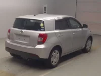 Toyota IST лот № 70075 оценка 3.5  с аукциона в Японии 1