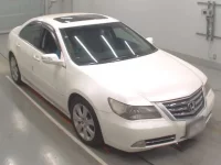 Honda LEGEND лот № 30054 оценка 4  с аукциона в Японии 4