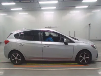 Subaru IMPREZA  с аукциона в Японии