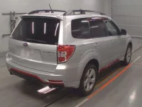 Subaru FORESTER лот № 30056 оценка R  с аукциона в Японии 1