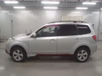 Subaru FORESTER лот № 30056 оценка R  с аукциона в Японии 3