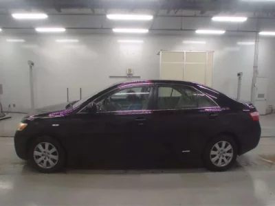 Toyota CAMRY  с аукциона в Японии