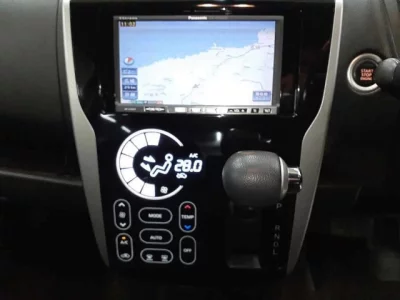 Mitsubishi EK CUSTOM