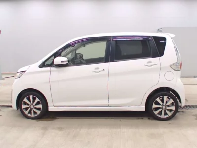 Mitsubishi EK CUSTOM