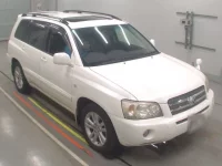 Toyota KLUGER лот № 10302 оценка 3  с аукциона в Японии 3