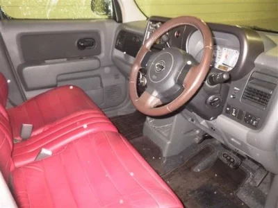 Nissan CUBE  с аукциона в Японии