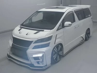 Toyota VELLFIRE  с аукциона в Японии