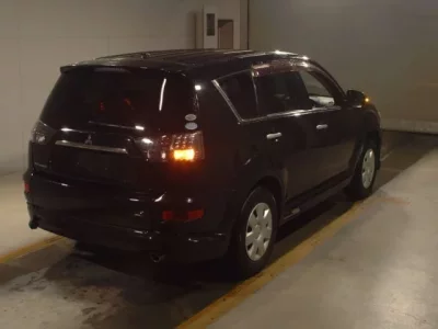 Mitsubishi OUTLANDER  с аукциона в Японии