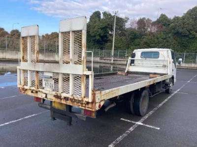 Isuzu ELF  с аукциона в Японии