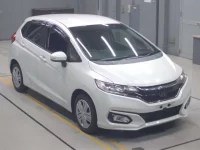 Honda FIT лот № 30091 оценка 4.5  с аукциона в Японии 4