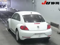 Volkswagen THE BEETLE лот № 1035 оценка 4  с аукциона в Японии 1
