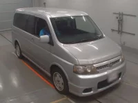Honda STEP WAGON лот № 10352 оценка 3  с аукциона в Японии 4