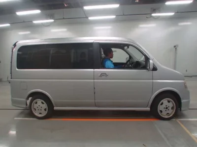 Honda STEP WAGON  с аукциона в Японии