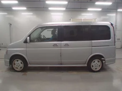 Honda STEP WAGON  с аукциона в Японии