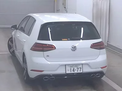 Volkswagen GOLF  с аукциона в Японии