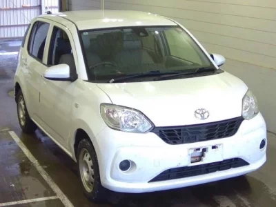 Toyota PASSO  с аукциона в Японии