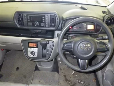 Toyota PASSO  с аукциона в Японии