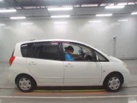 Toyota COROLLA SPACIO лот № 10356 оценка 4  с аукциона в Японии 2