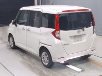 Toyota ROOMY лот № 30099 оценка 3.5  с аукциона в Японии 5