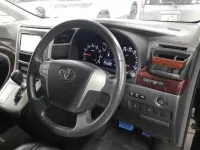 Toyota VELLFIRE лот № 30098 оценка 4  с аукциона в Японии 6