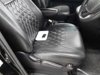 Toyota VELLFIRE лот № 30098 оценка 4  с аукциона в Японии 7