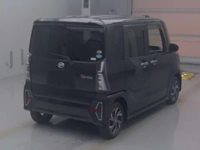 Daihatsu TANTO  с аукциона в Японии