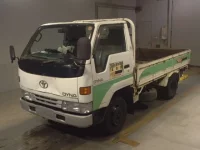 Toyota DYNA лот № 63538 оценка R  с аукциона в Японии 1
