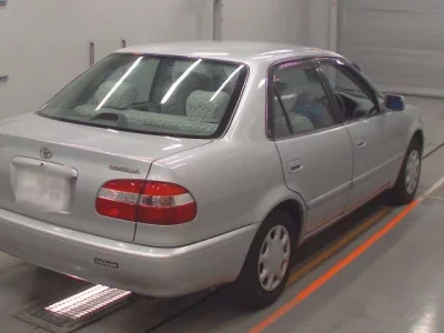 Toyota COROLLA  с аукциона в Японии