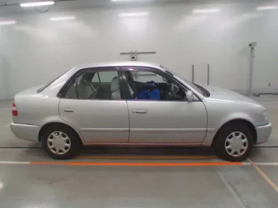 Toyota COROLLA  с аукциона в Японии