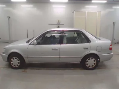 Toyota COROLLA  с аукциона в Японии