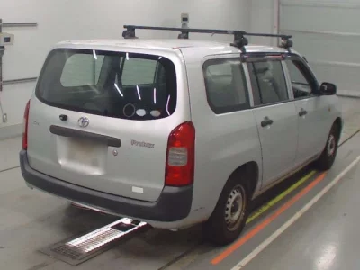 Toyota PROBOX  с аукциона в Японии