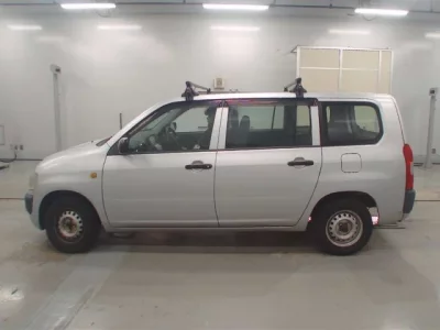Toyota PROBOX  с аукциона в Японии