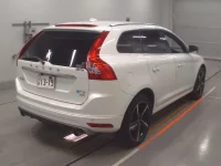 Volvo XC60 лот № 38018 оценка 4  с аукциона в Японии 1