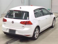 Volkswagen GOLF лот № 9031 оценка 3.5  с аукциона в Японии 1