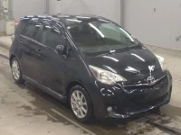 Toyota RACTIS лот № 9032 оценка 3.5  с аукциона в Японии 4