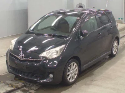 Toyota RACTIS  с аукциона в Японии